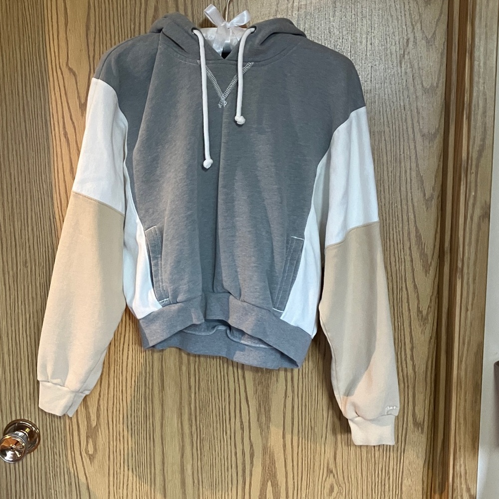 Abercrombie & Fitch Gray, White & Tan Hoodie